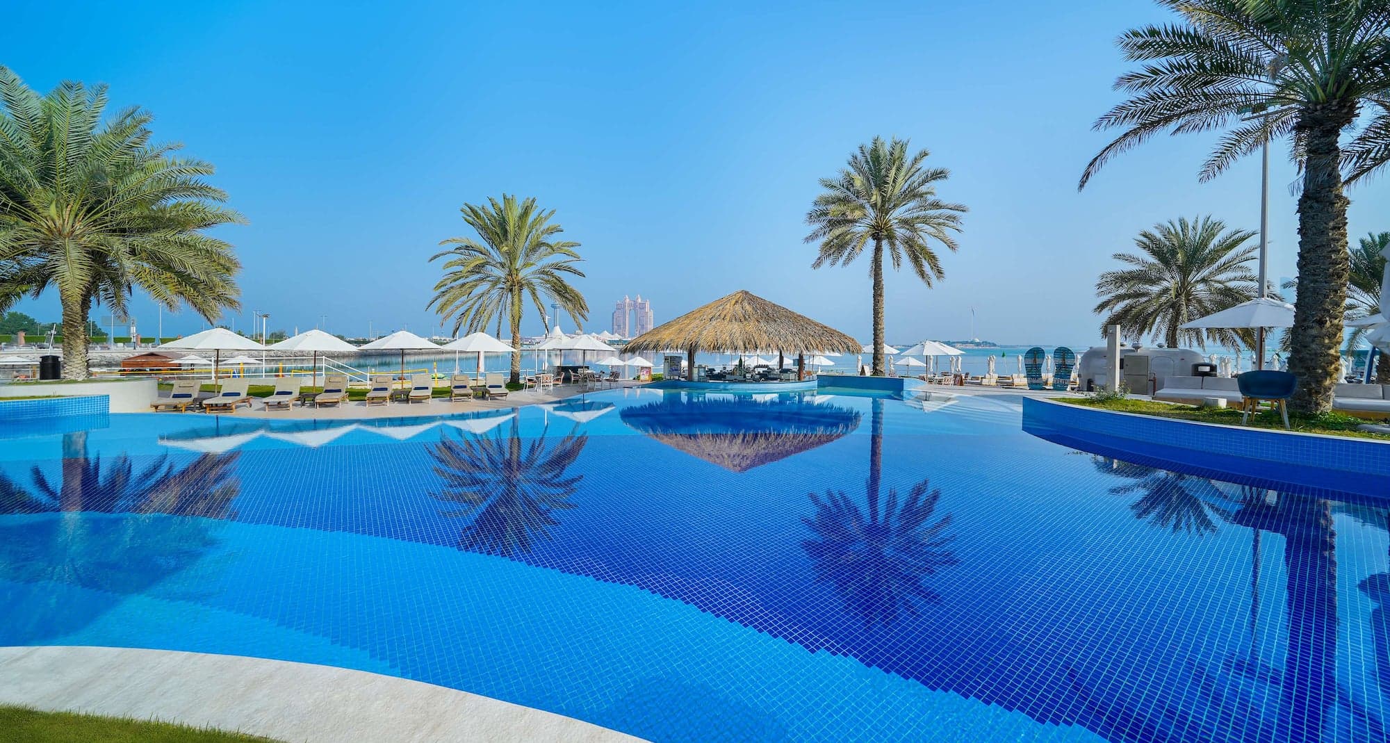 Radisson Blu Hotel & Resort, Abu Dhabi Corniche — 2
