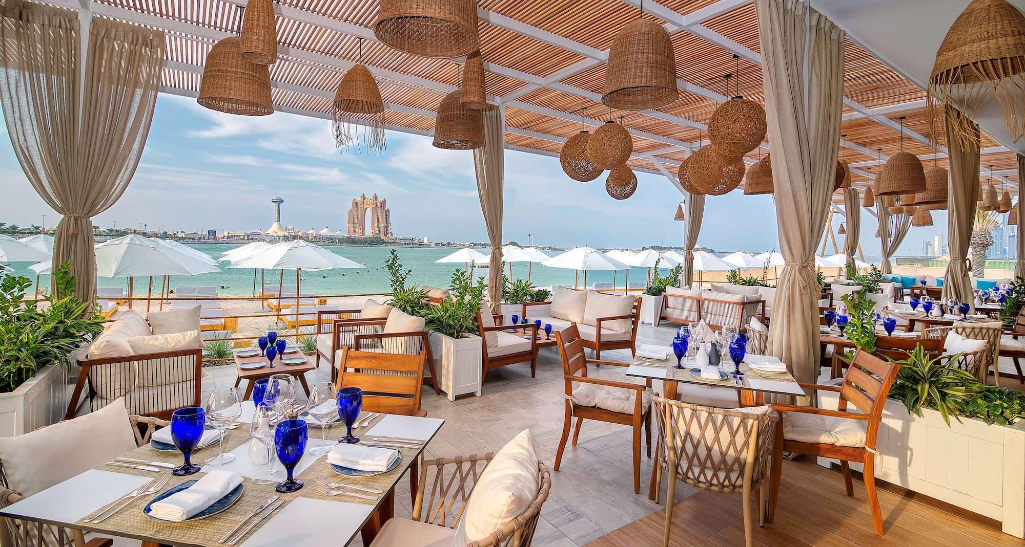 Radisson Blu Hotel & Resort, Abu Dhabi Corniche — 3
